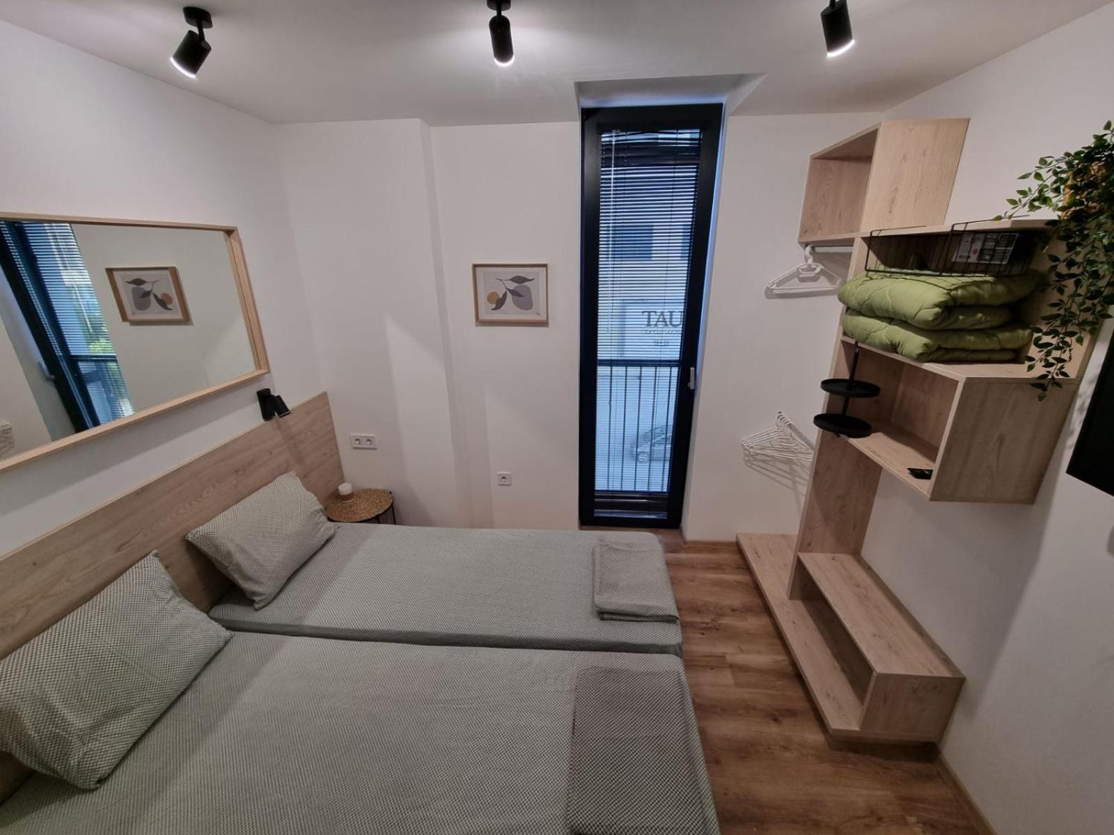 וארנה Apartment Polina - 2Bd Next To Sea Garden מראה חיצוני תמונה